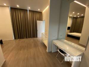 Коттедж 380м², 2-этажный, на длительный срок, 