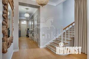 Дом 350м², 2-этажный, на длительный срок, 