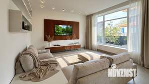 Коттедж 360м&sup2;, 3-этажный, на длительный срок, 