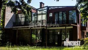 Дом 382м², 2-этажный, на длительный срок, 