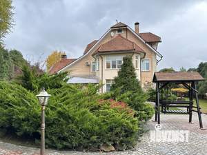 Коттедж 500м², 2-этажный, на длительный срок, 