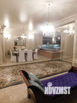 Дом 364м², 3-этажный, на длительный срок, 