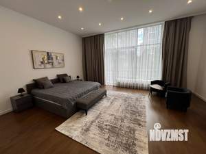 Дом 420м&sup2;, 2-этажный, на длительный срок, 