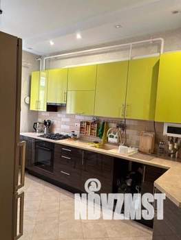 Таунхаус 150м², 3-этажный, на длительный срок, 