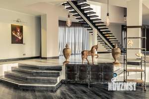 Коттедж 890м², 3-этажный, на длительный срок, 