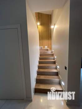 Таунхаус 150м², 3-этажный, на длительный срок, 