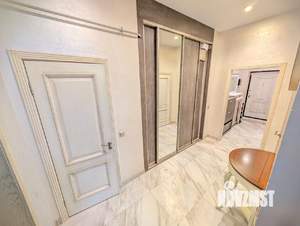 Таунхаус 190м², 3-этажный, на длительный срок, 