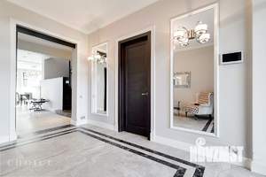 Дом 360м², 2-этажный, на длительный срок, 