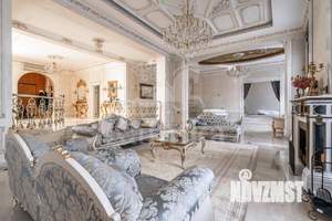 Дом 1000м&sup2;, 3-этажный, на длительный срок, 