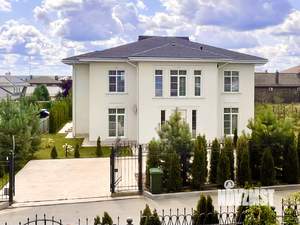 Коттедж 436м&sup2;, 2-этажный, на длительный срок, 