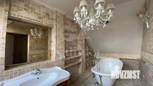 Таунхаус 364м², 3-этажный, на длительный срок, 