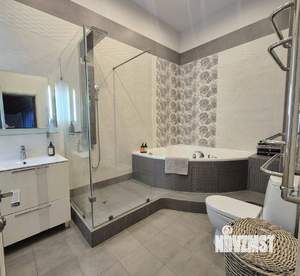 Дом 400м², 5-этажный, посуточно, 