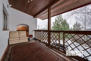 Дом 500м&sup2;, 3-этажный, посуточно, 