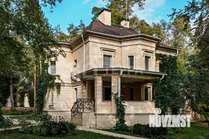 Дом 380м&sup2;, 2-этажный, на длительный срок, 