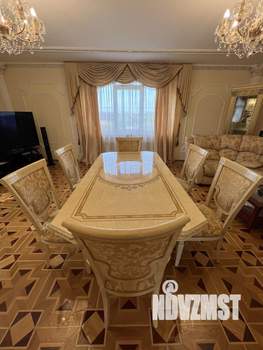 Коттедж 200м², 3-этажный, на длительный срок, 