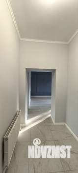 Дом 200м², 2-этажный, на длительный срок, 