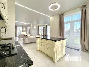 Коттедж 436м², 2-этажный, на длительный срок, 