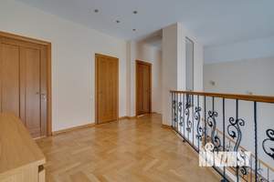 Коттедж 385м², 2-этажный, на длительный срок, 