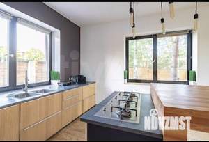 Дом 750м², 2-этажный, посуточно, 