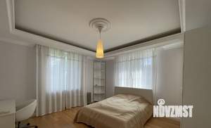 Коттедж 485м², 3-этажный, на длительный срок, 