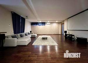 Дом 1000м², 2-этажный, посуточно, 