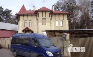 Коттедж 500м², 3-этажный, на длительный срок, 