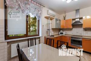 Дом 130м², 2-этажный, на длительный срок, 