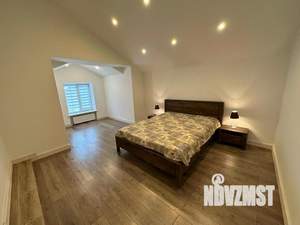 Дом 200м², 2-этажный, на длительный срок, 