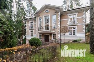 Дом 1122м², 2-этажный, на длительный срок, 