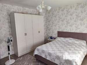 Таунхаус 150м², 3-этажный, на длительный срок, 