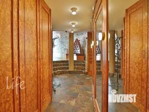 Коттедж 410м², 2-этажный, на длительный срок, 