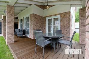 Таунхаус 180м&sup2;, 2-этажный, на длительный срок, 