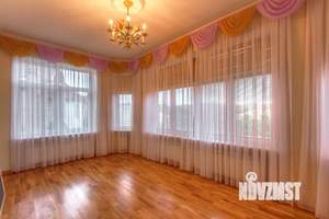 Коттедж 450м², 3-этажный, на длительный срок, 