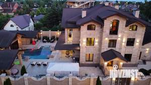 Дом 1500м², 4-этажный, посуточно, 