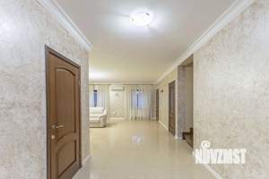 Коттедж 400м², 2-этажный, на длительный срок, 