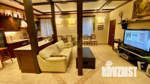 Дом 750м², 3-этажный, посуточно, 