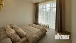 Коттедж 360м&sup2;, 3-этажный, на длительный срок, 