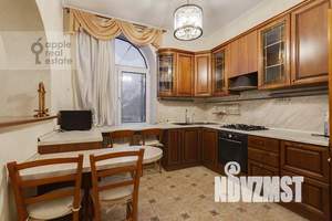 Дом 600м&sup2;, 3-этажный, на длительный срок, 