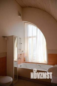 Дом 450м², 2-этажный, на длительный срок, 