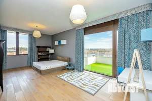 Коттедж 832м², 3-этажный, на длительный срок, 