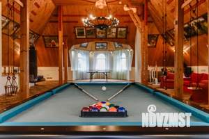 Дом 675м&sup2;, 2-этажный, посуточно, 