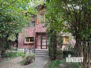 Коттедж 250м², 2-этажный, на длительный срок, 