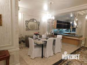 Таунхаус 365м&sup2;, 3-этажный, на длительный срок, 