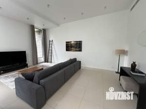 Дом 420м&sup2;, 2-этажный, на длительный срок, 