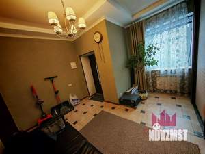 Таунхаус 150м², 3-этажный, на длительный срок, 