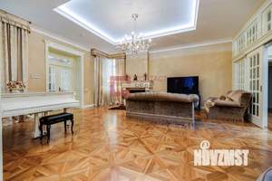 Дом 800м², 2-этажный, на длительный срок, 