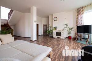 Коттедж 450м², 3-этажный, на длительный срок, 