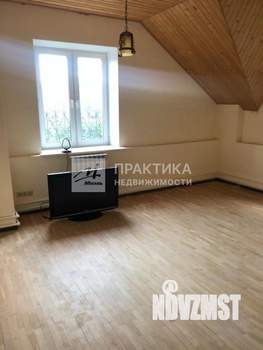 Дом 215м², 2-этажный, на длительный срок, 
