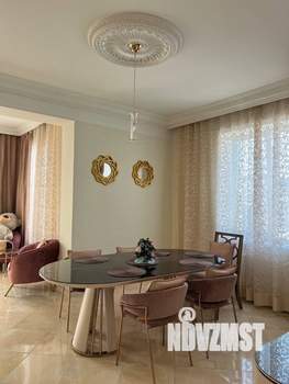 Дом 350м², 3-этажный, на длительный срок, 