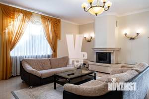 Коттедж 500м², 3-этажный, на длительный срок, 